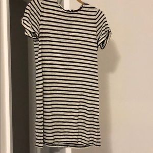 Alive and Olivia striped shift dress size xs